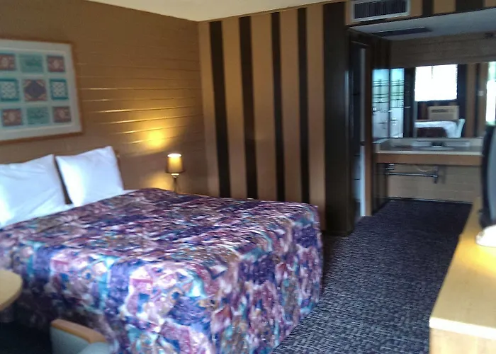 Belle Aire Motel Globe