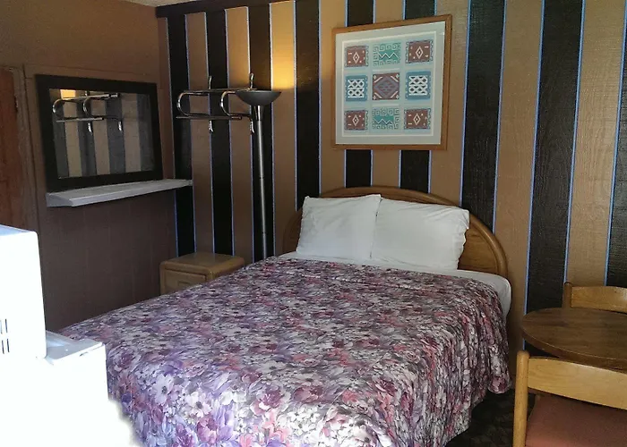 Belle Aire 3* Globe